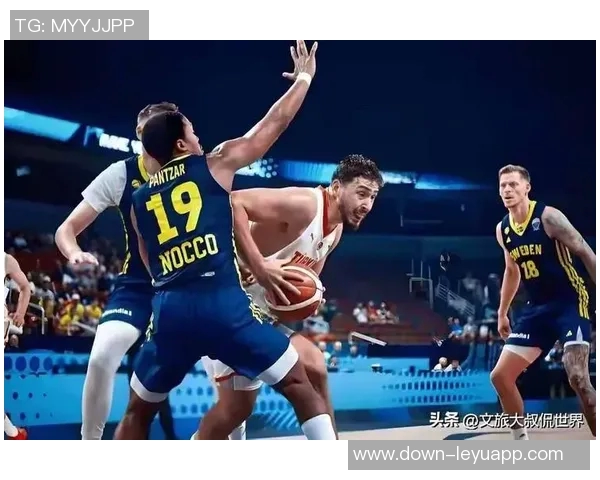 申京谈比赛表现：上半场不佳激励我提升自我表现