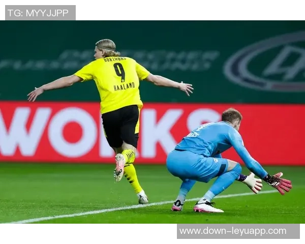 新世纪五大联赛球员连续进球纪录莱万14场领衔哈兰德范尼紧随其后