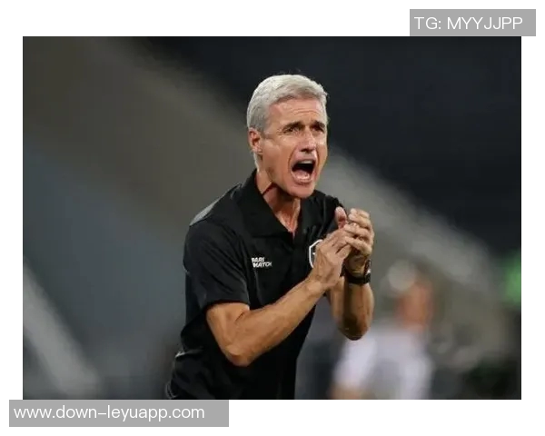 赛哈特海湾主帅对裁判判罚不满指责布罗佐维奇应被红牌罚下