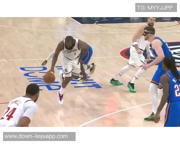 小卡脚踝伤势好转逐步恢复训练期待复出为球队贡献力量