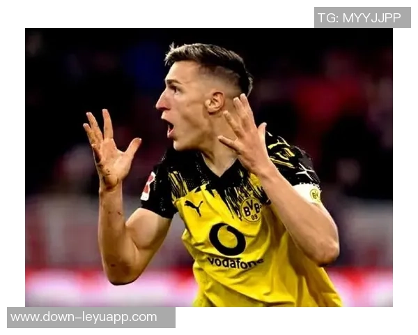 施洛特贝克回应拜仁兴趣传闻表示无法评论此事